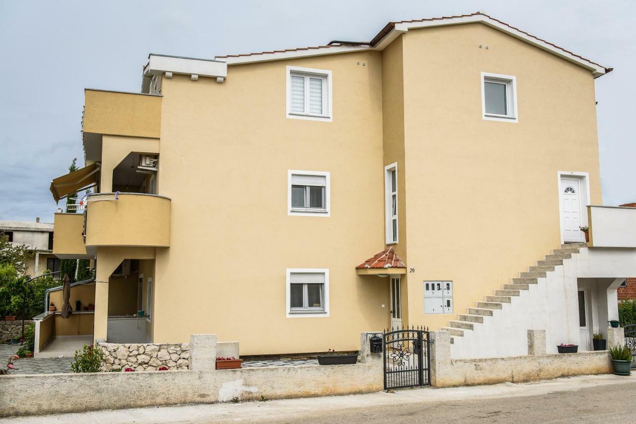 Ferienwohnung Apartman Nina Zadar Exterior foto